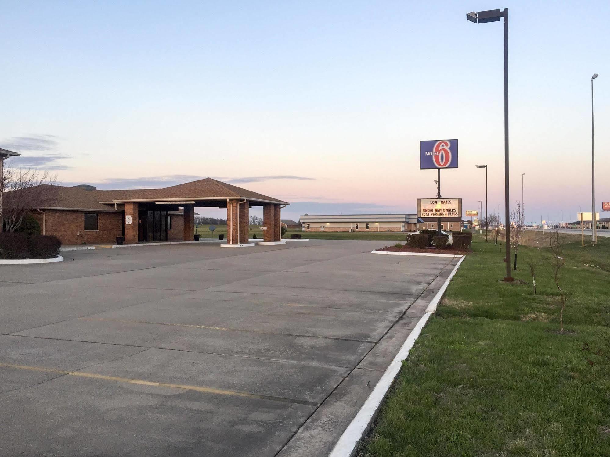 Motel 6-Marion, Il Екстериор снимка